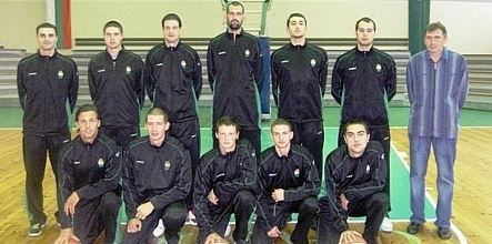 Мъжкият баскет пред закриване